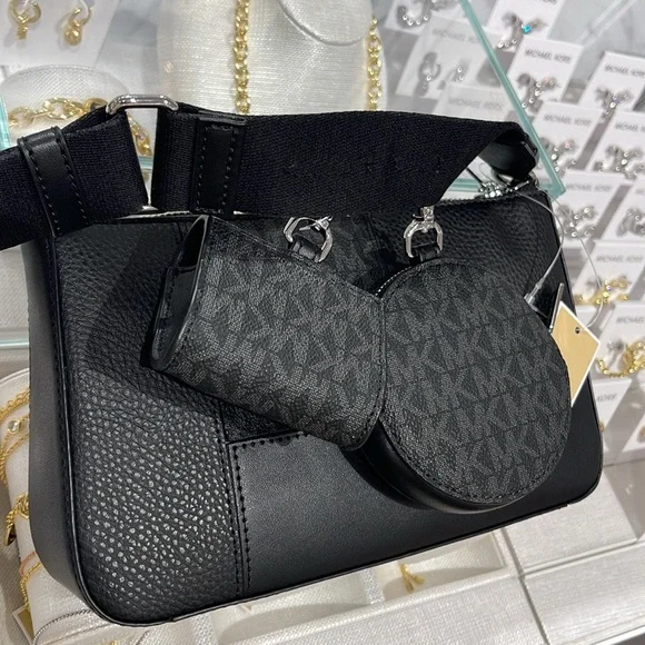 Michael Kors Jet Set Signature Logo Crossbody Bag with Case for Apple Airpods P